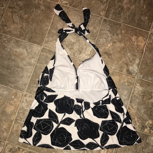 CATALINA 16W SWIMSUIT TOP BLACK AND WHITE - Picture 5 of 5